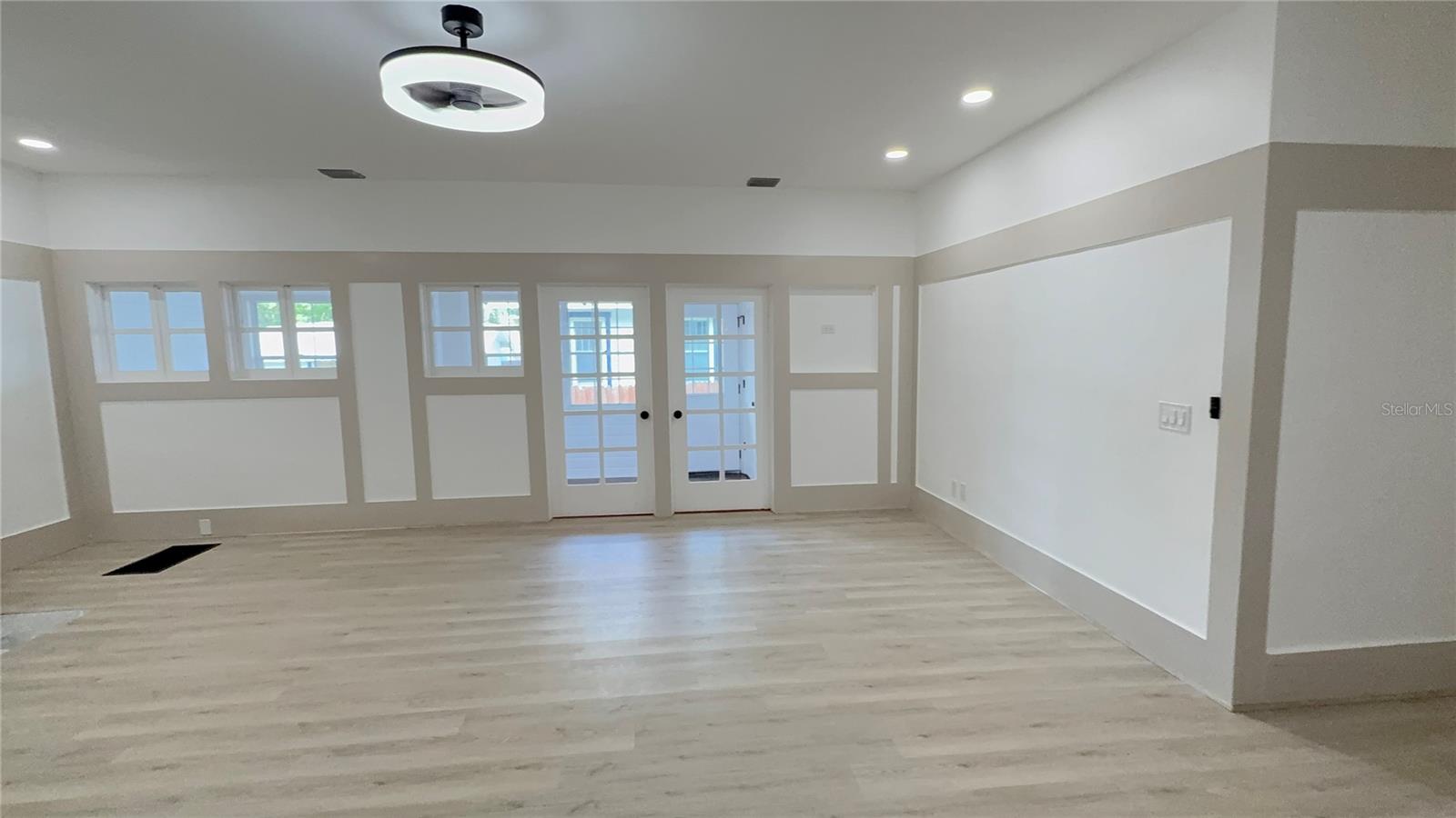 Beautiful great room.