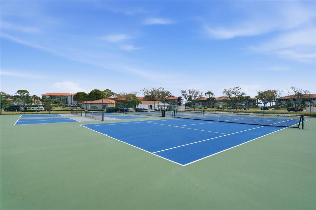 Tarpon Cove’s resort-style amenities include: two pools and spa, tennis courts, exercise facility, putting green, fishing pier, Kayak storage & launch, recreational clubhouse, waterfront nature walking trail, grill and picnic areas, and a private deep water channel with  direct gulf access - no bridges!