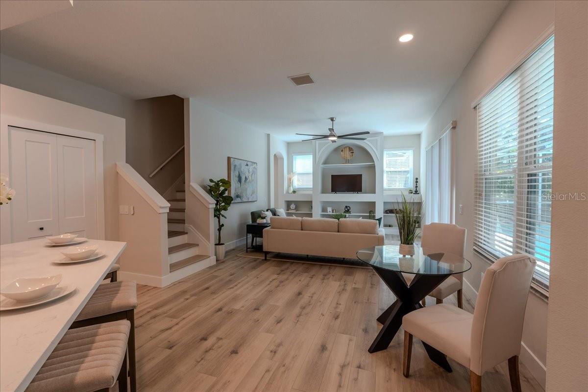 Dinette off Kitchen & Family Room