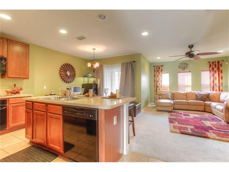 Kitchen overlooking Family Rm