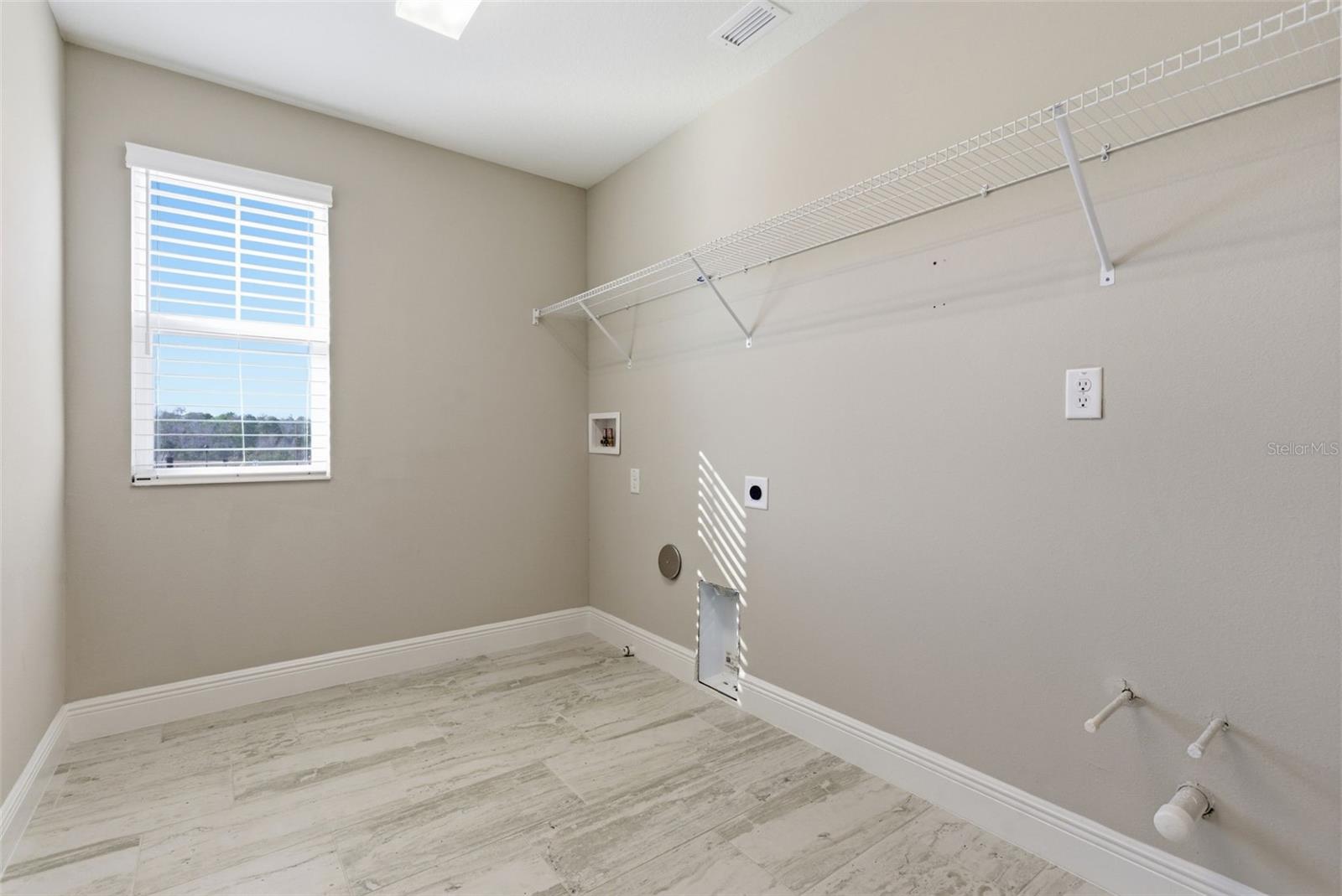 UPSTAIRS LAUNDRY ROOM