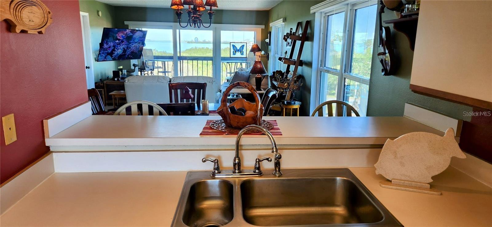 You also have a great Gulf view from the kitchen.  Preparing a fresh seafood dinner with this view, makes it taste even better!