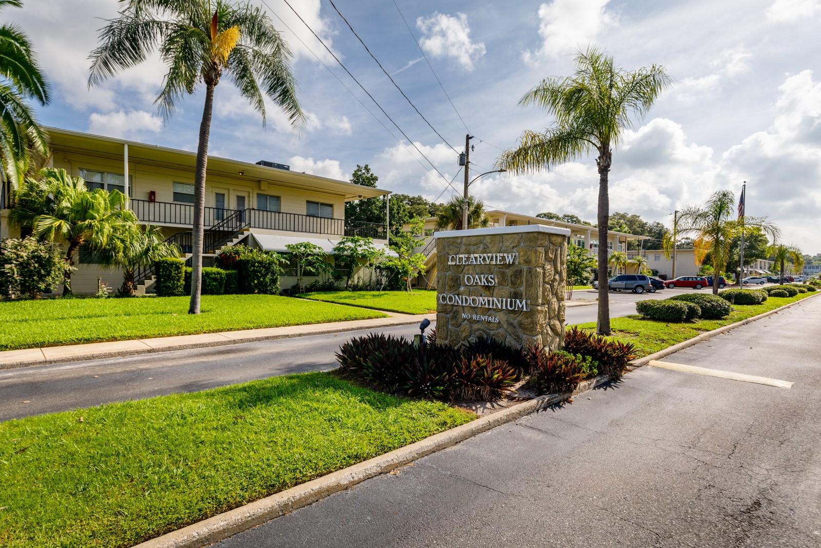 55+, pet friendly community in Kenneth City.