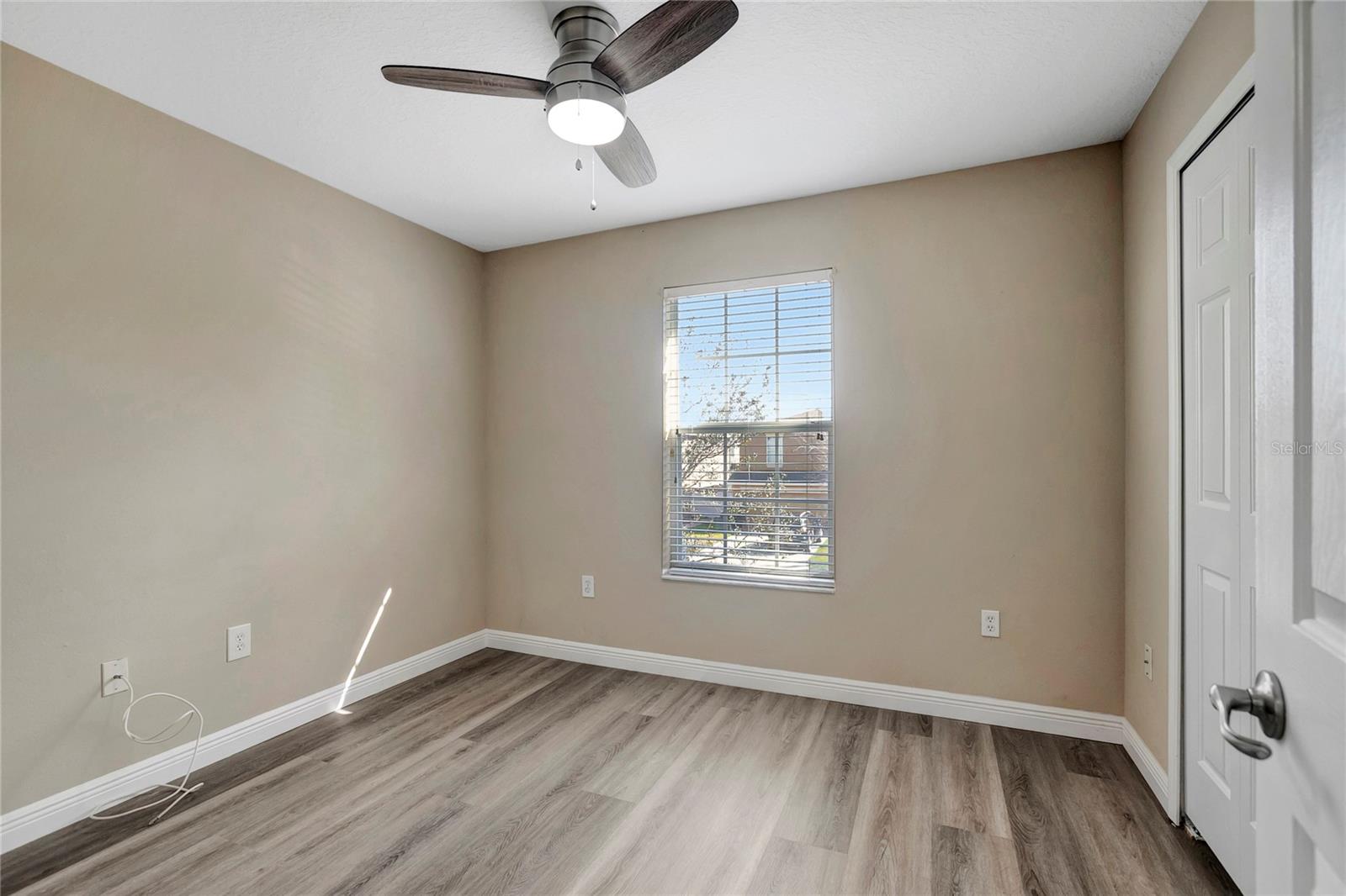 bedroom 3 not staged