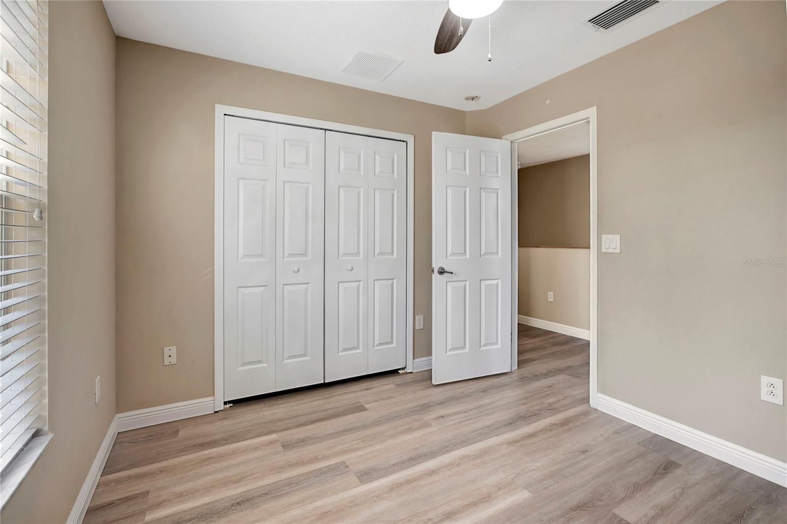 bedroom 3 not staged