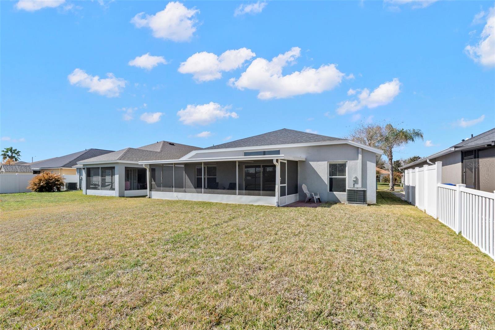 Plenty of yard space