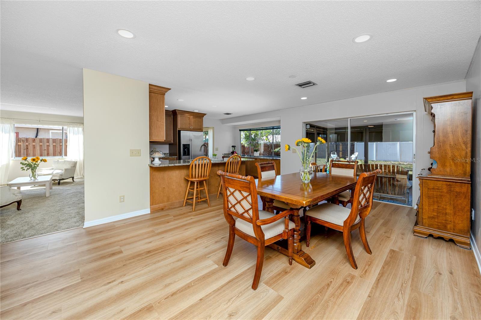 Dining Room at 14012 Cascade Ln, Tampa, FL 33618