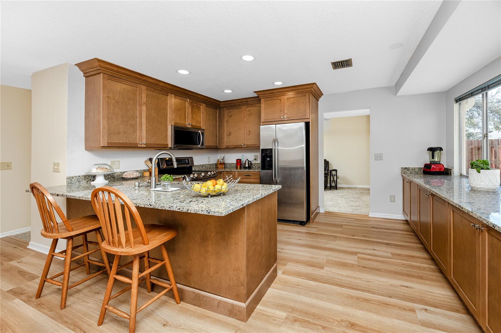 Kitchen at 14012 Cascade Ln, Tampa, FL 33618