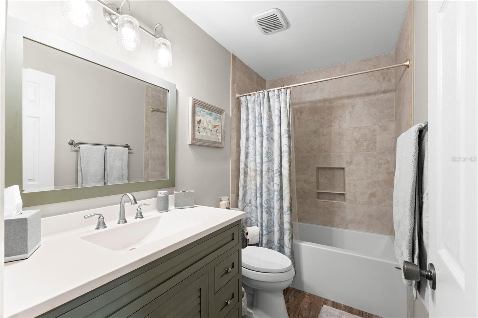 Second floor full bath