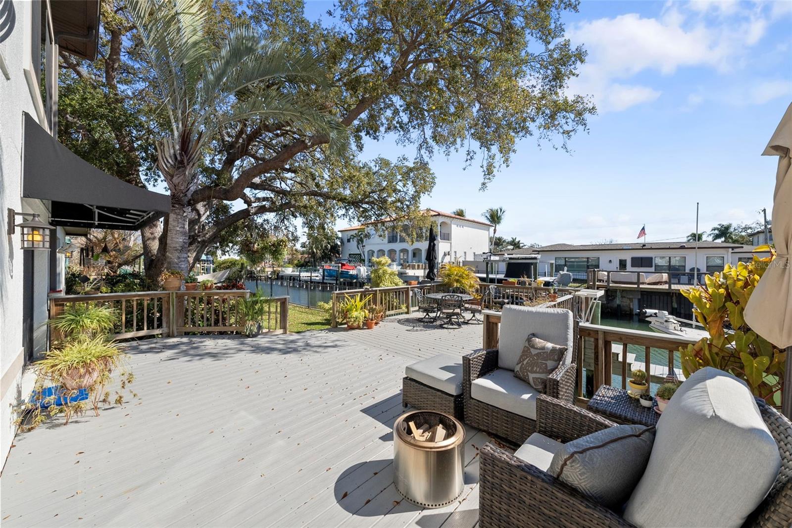 and a large deck featuring APEX composite boards