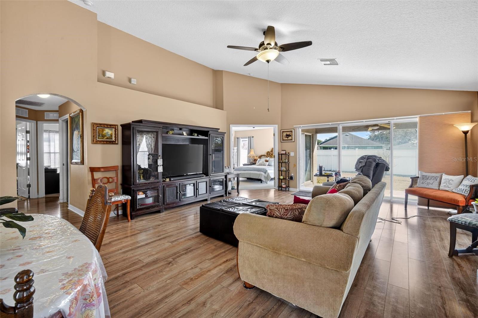 Living Room/Dining Room View 2