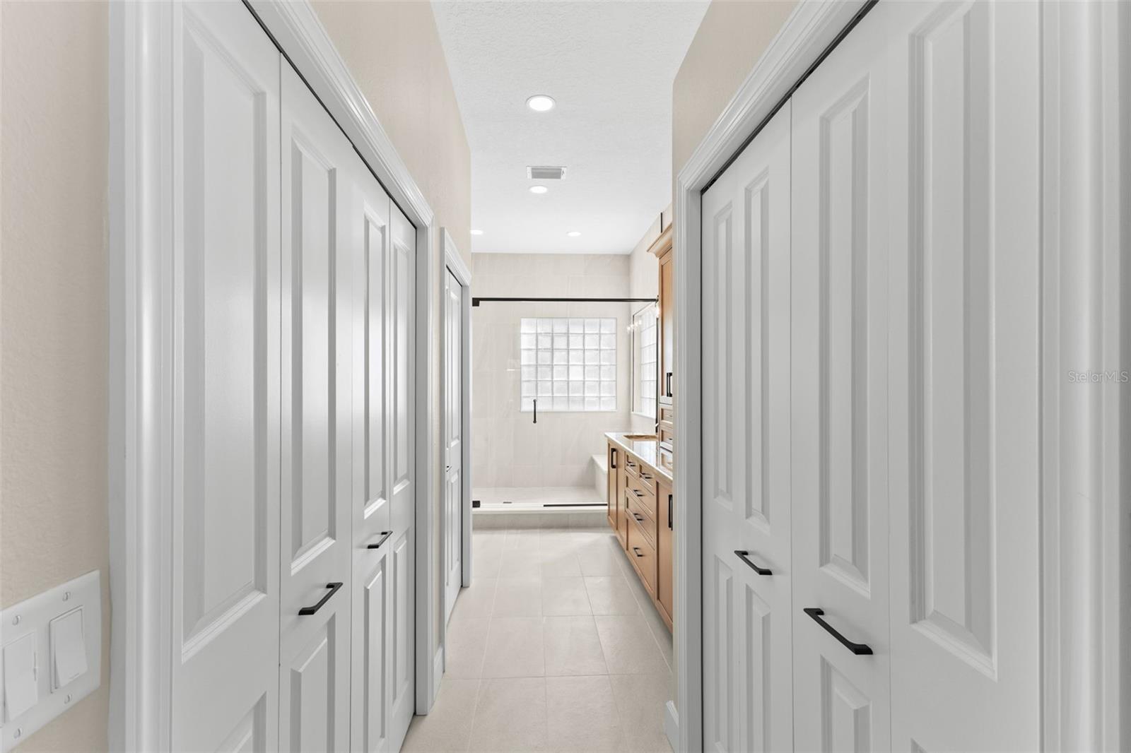 Hallway to ensuite bath