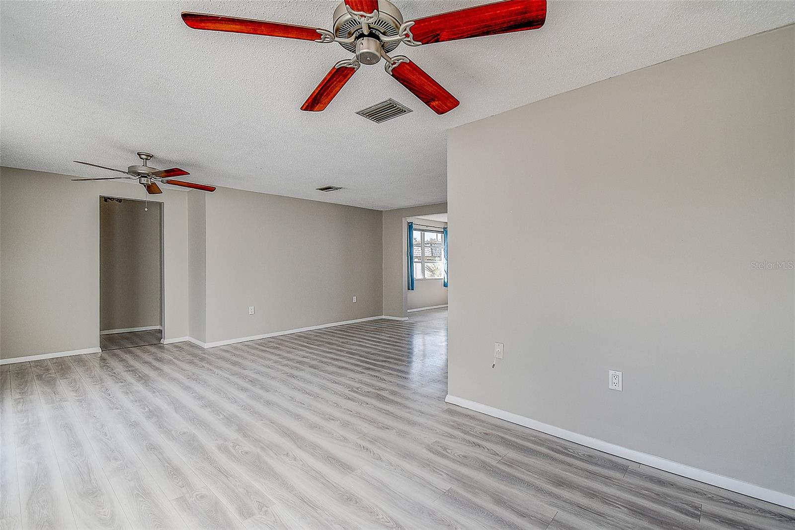 Reading Nook or Dining