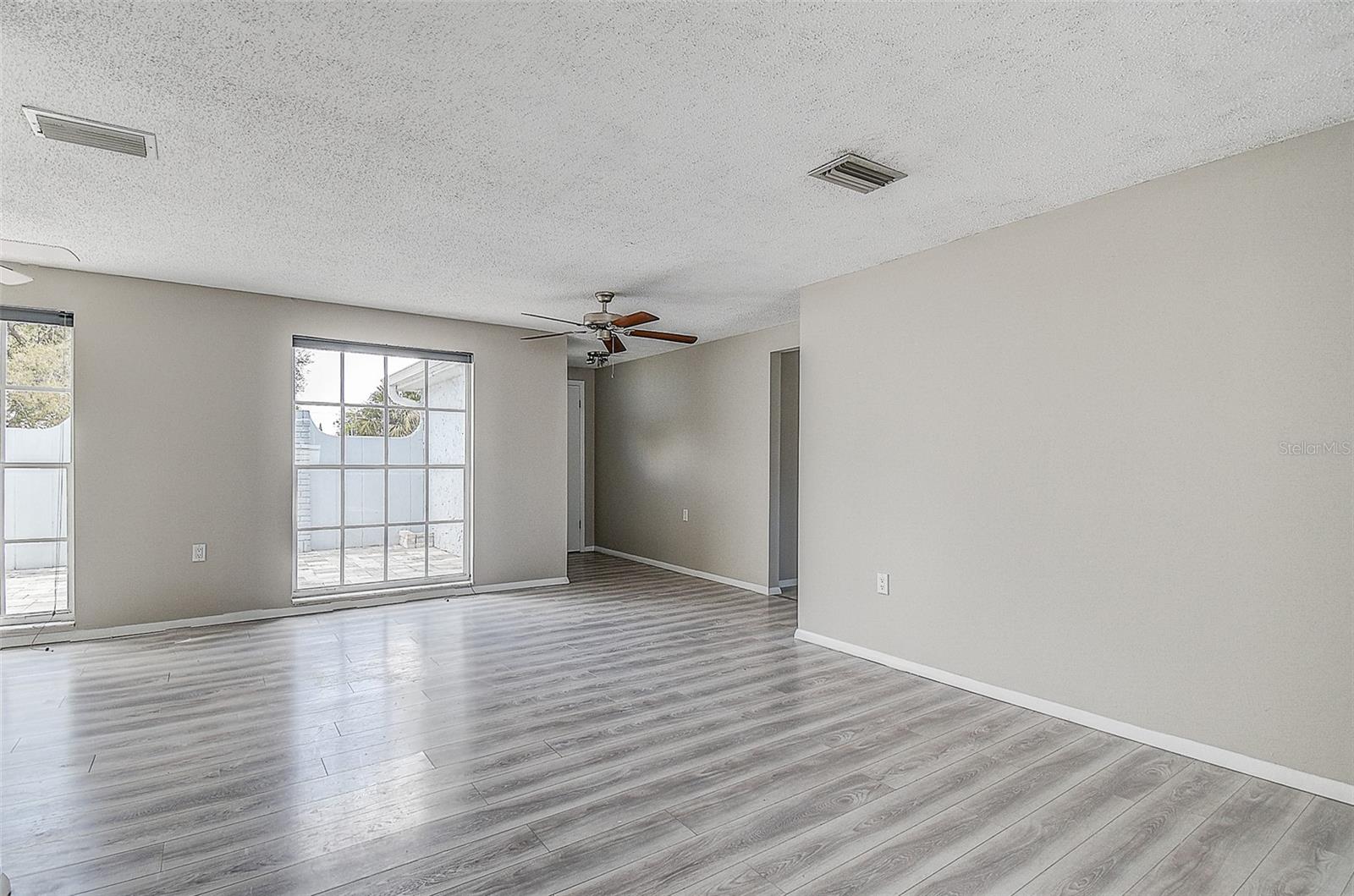 LR to Front Entrance