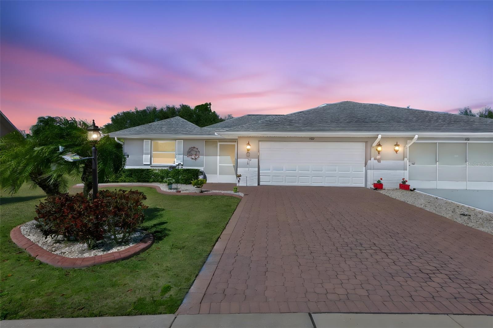 1/2 ACRE Immaculate, Well-Maintained Home