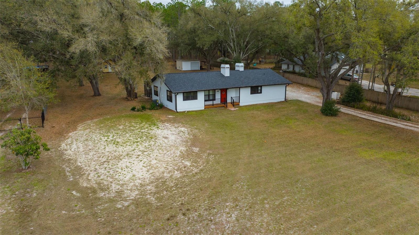 1 acre lot with new drain field in 2025