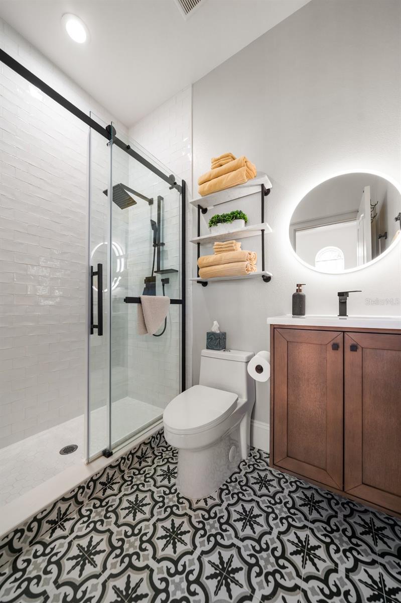 Full Bathroom 3 (Second Floor)