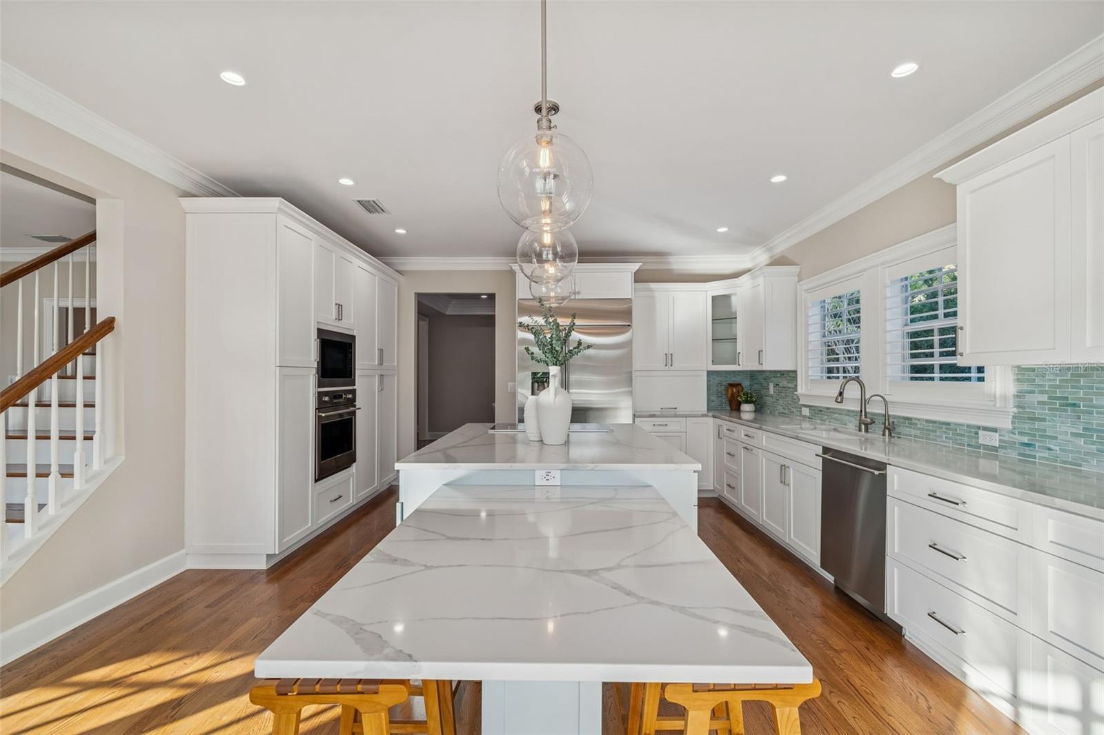 Kitchen (First Floor)