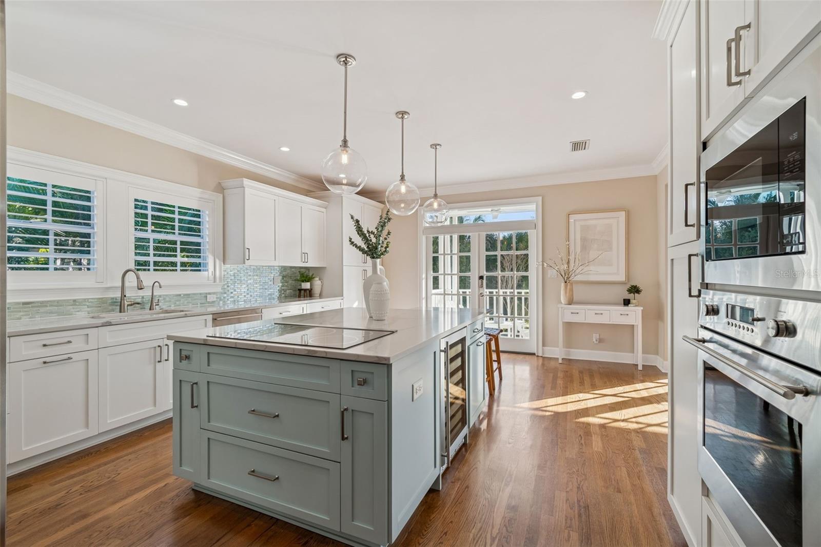 Kitchen (First Floor)