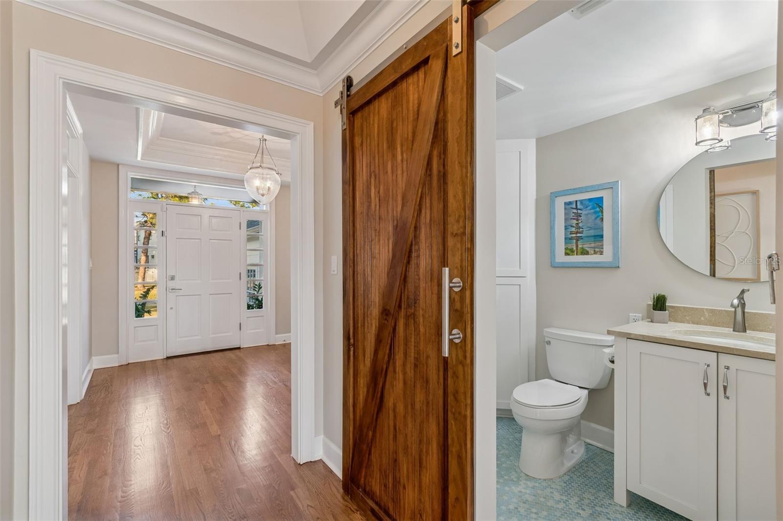 Powder Bath (First Floor)