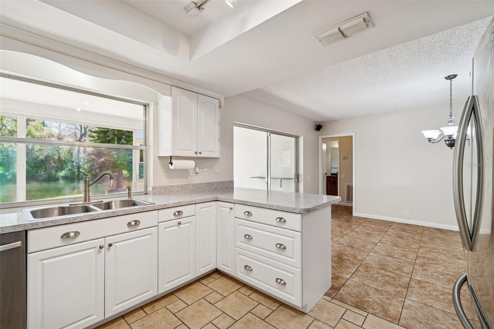 Kitchen w/Large Window Over Sink