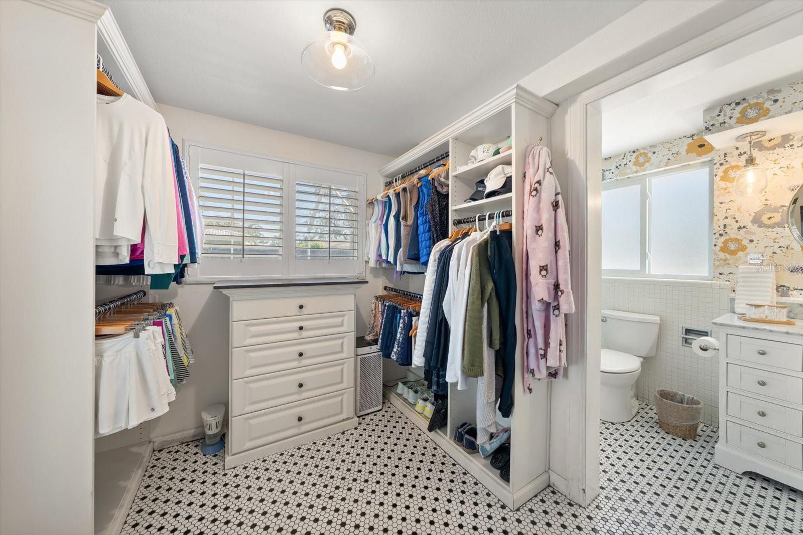 Primary - Walk-in Closet