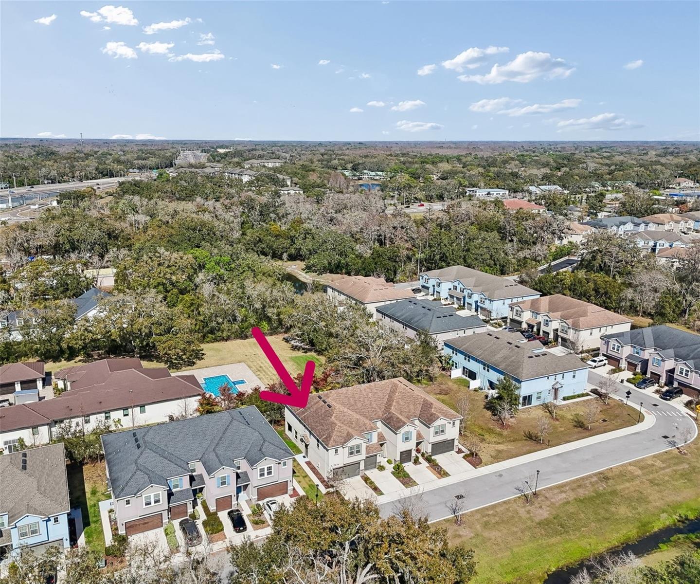 ... and no neighbors in front either!