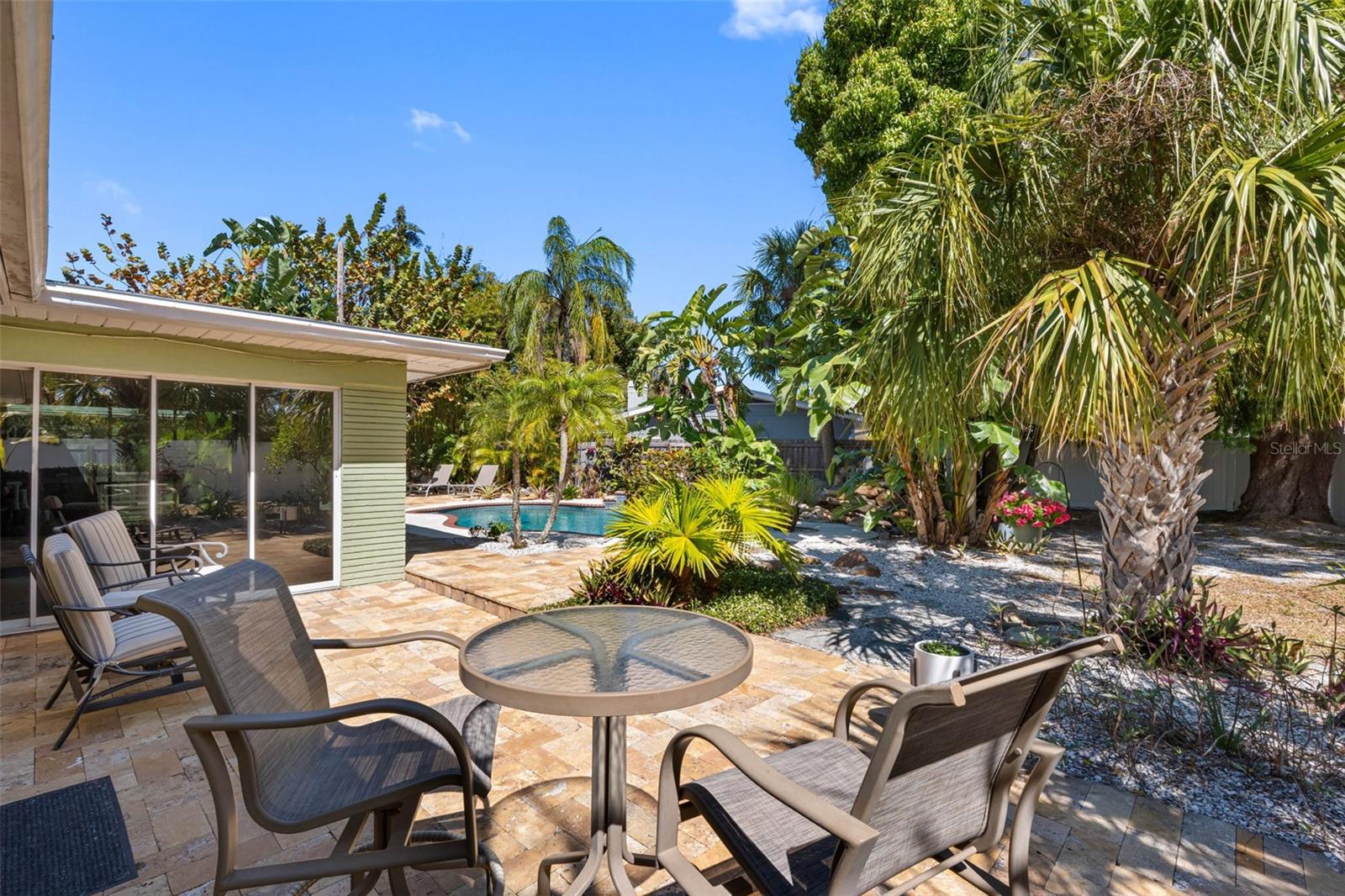 Backyard entertaining