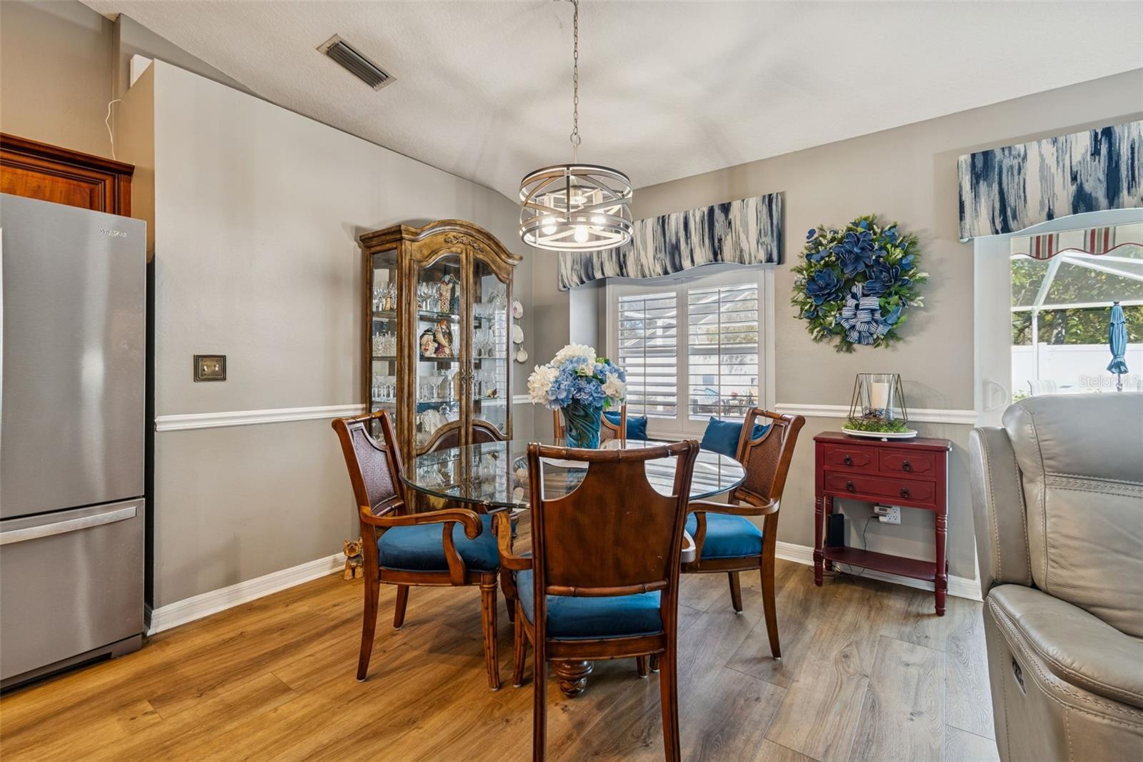 A lovely eat in kitchen with plenty of space.