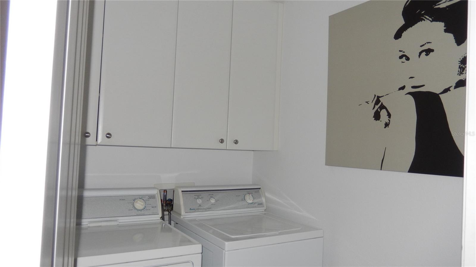 Washer/dryer utility room