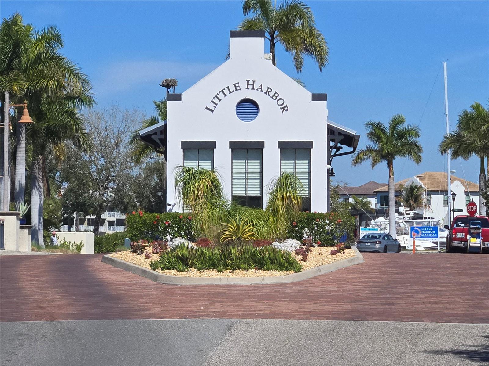 Entrance to Little Harbor