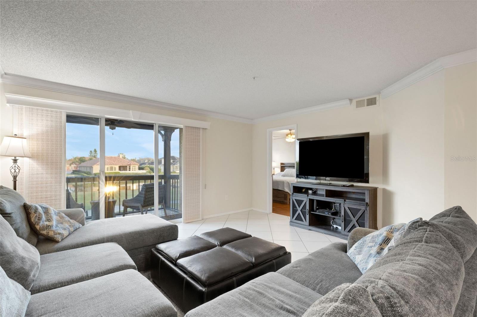 Spacious living space