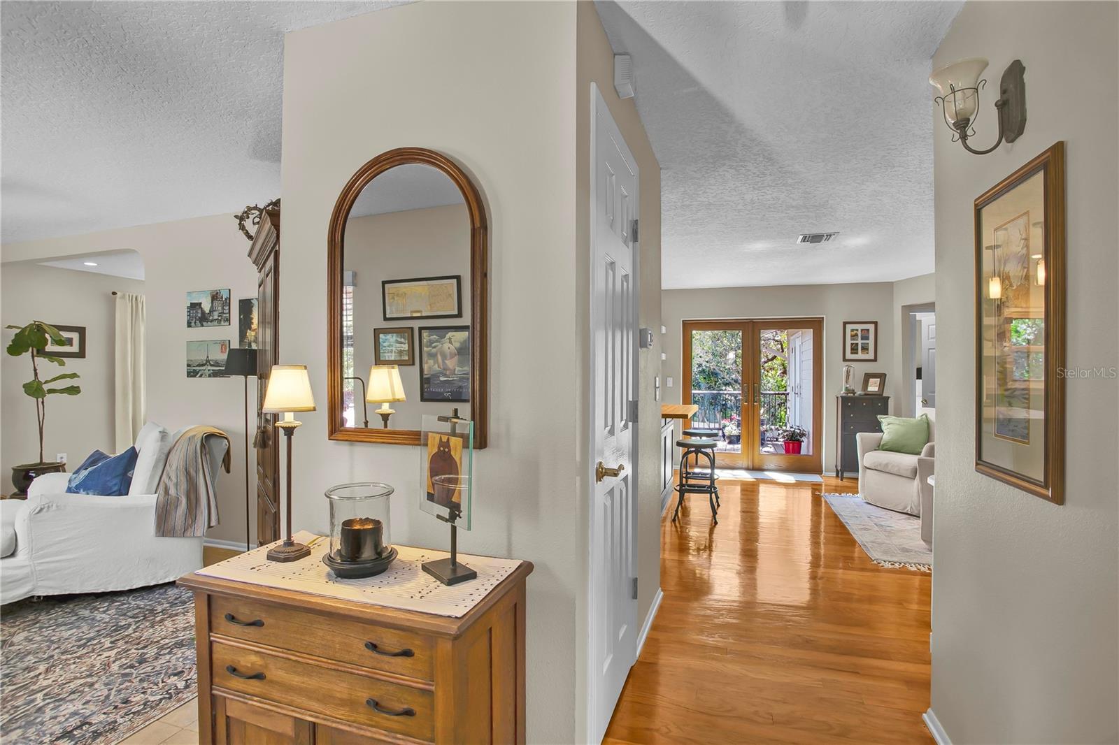Entryway leading to Beautiful Kitchen