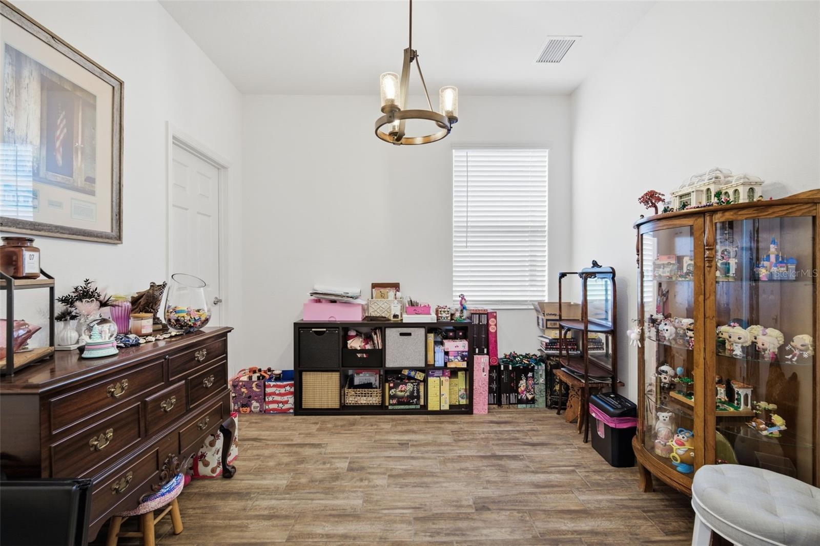 Main floor Office/Flex Room