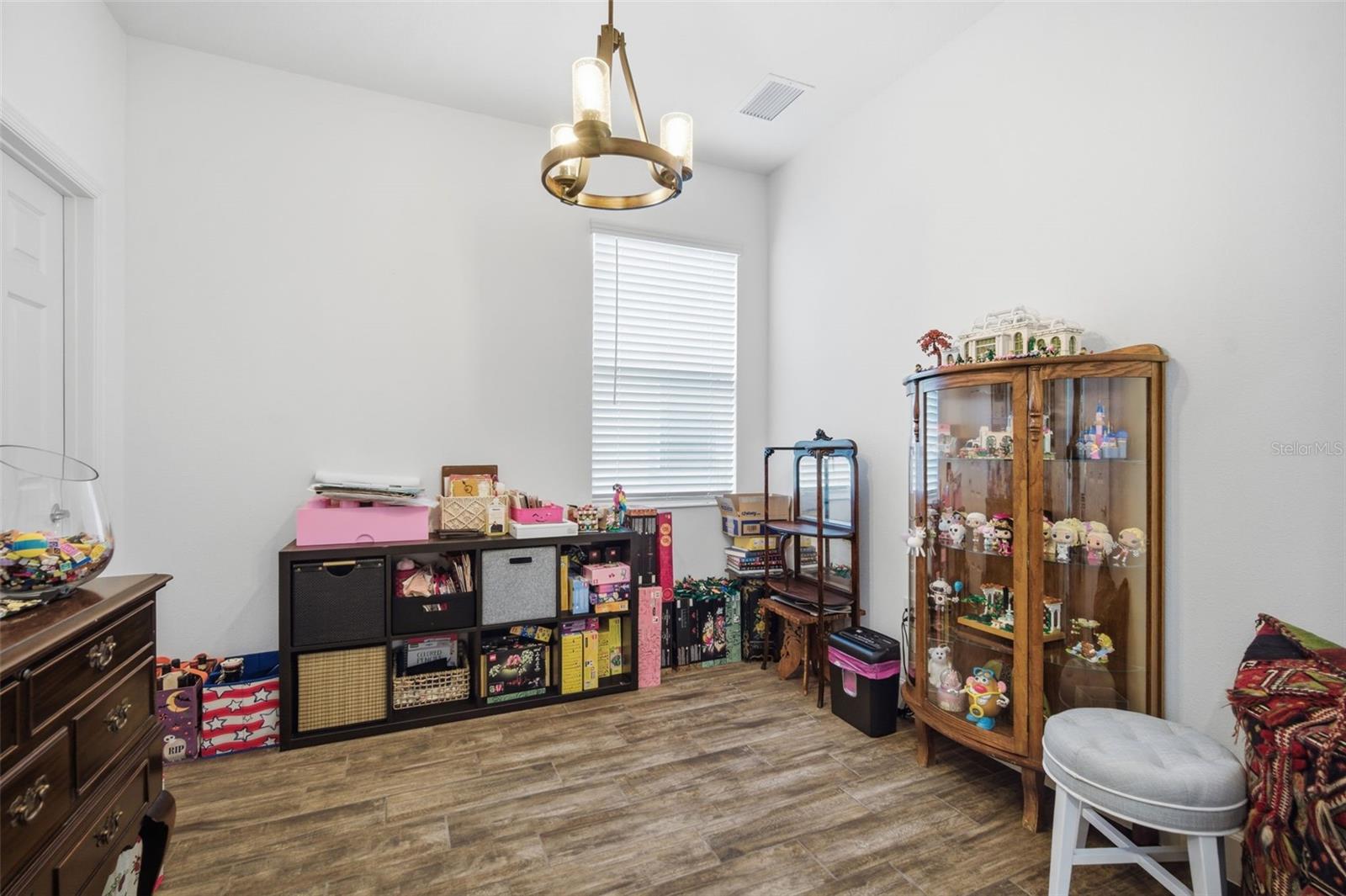 Main floor Office/Flex Room