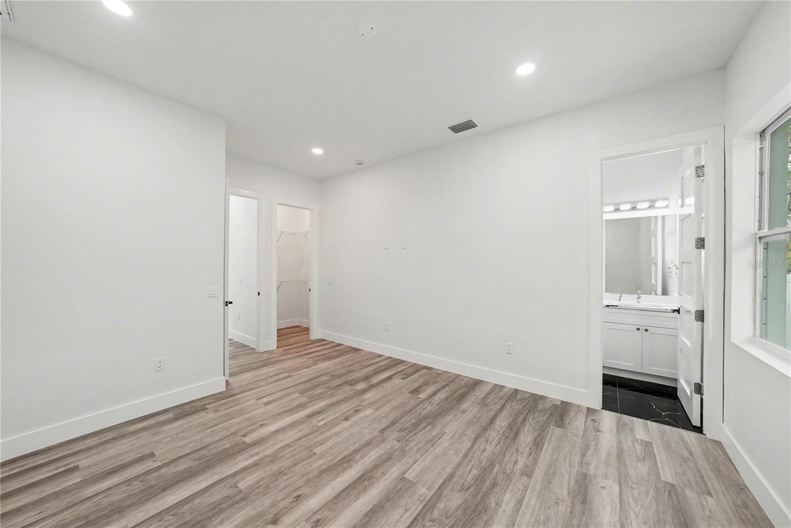 SECOND BEDROOM W/ENSUITE BATH