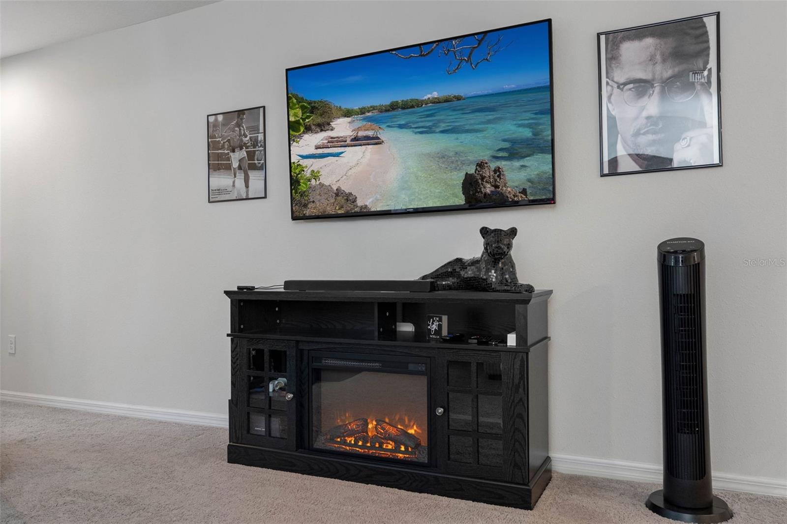 Versatile loft space ideal for a home office, second living area, or third sleeping space with a pull-out sofa.