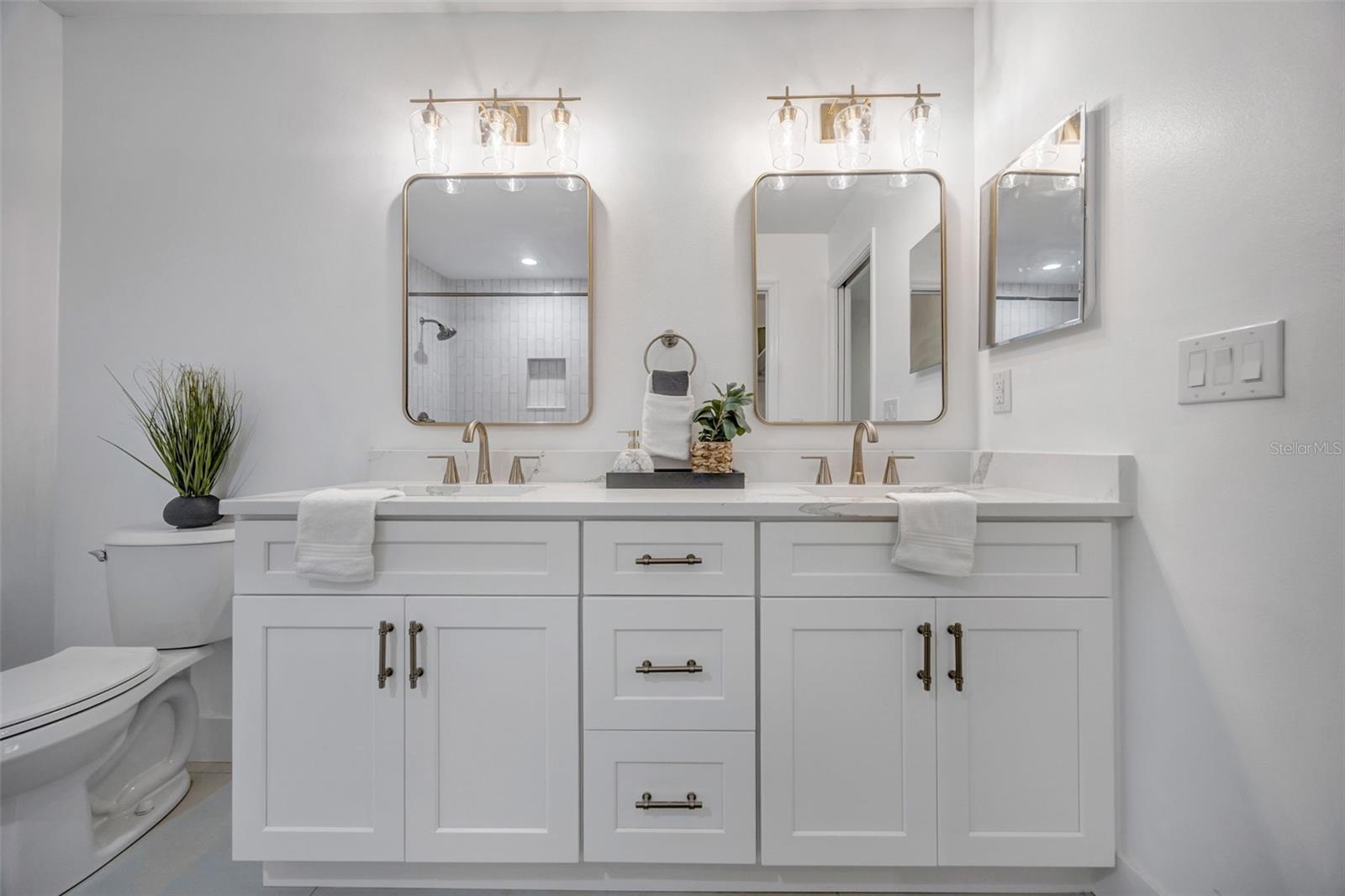 Primary Bedroom Bathroom