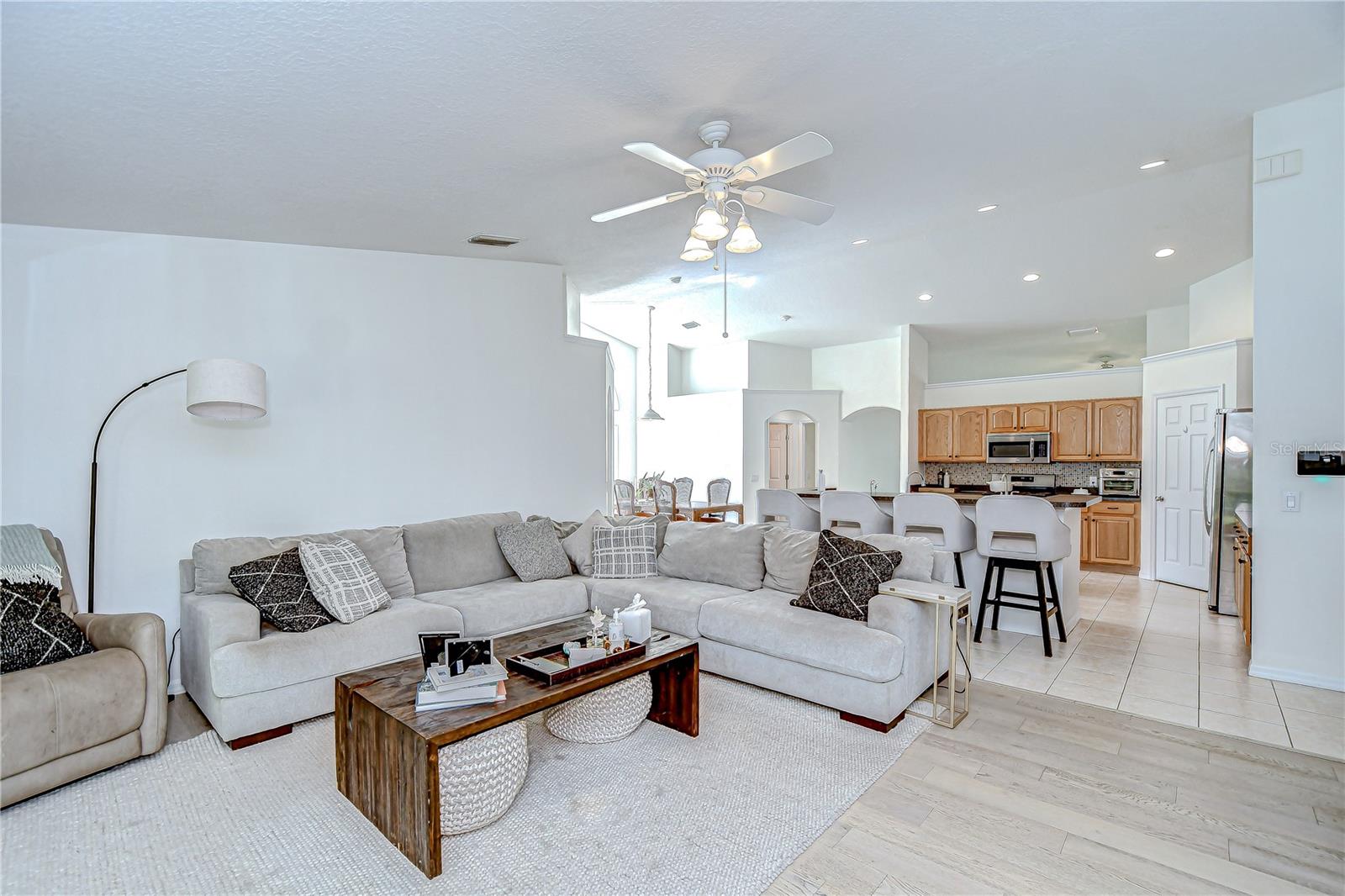 Open and bright layout ideal for gatherings.