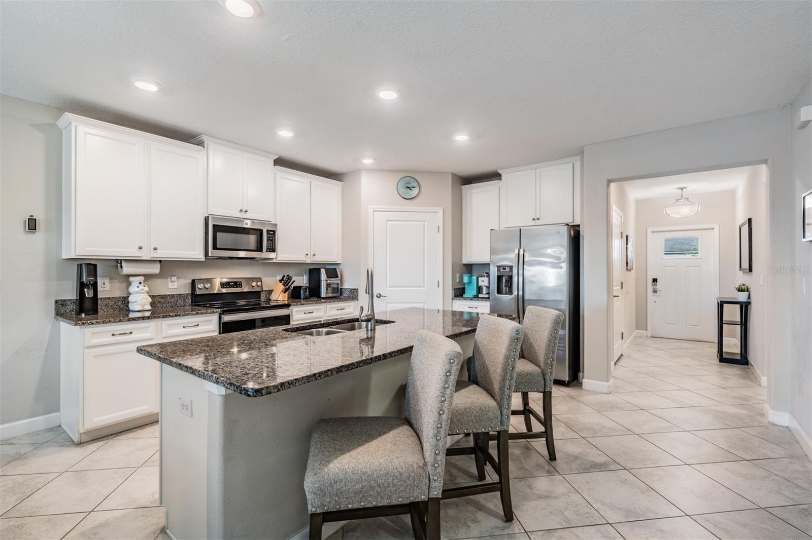 Center Island doubles as breakfast bar