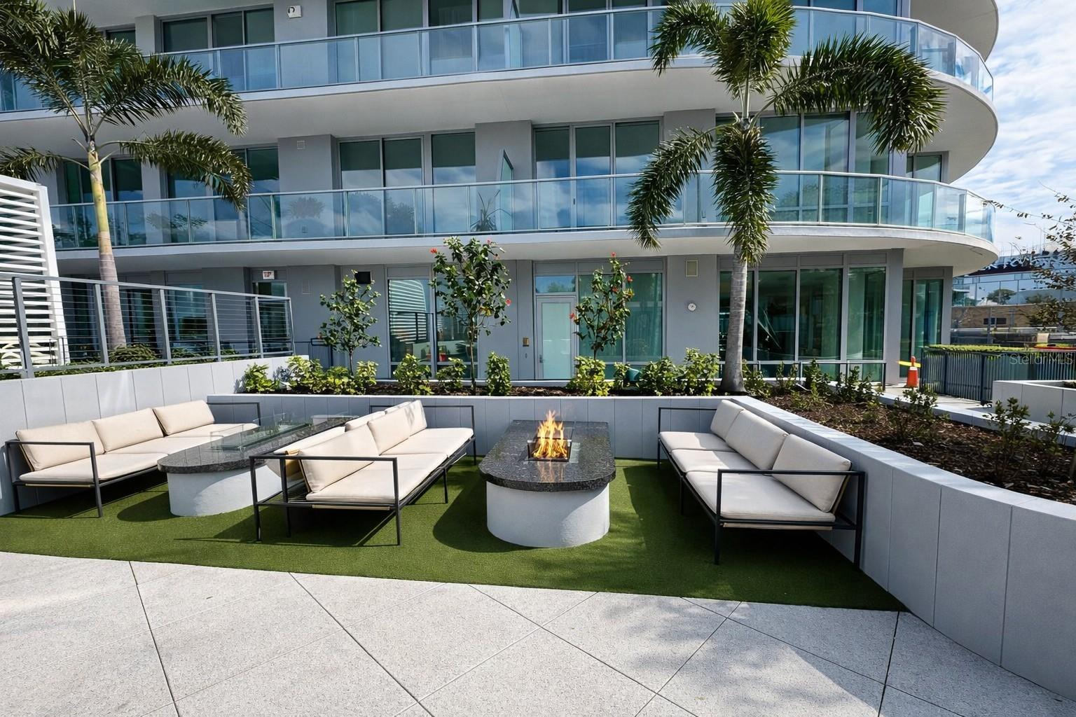 Amenity - 7th Floor Lounging area with outdoor fire pit / feature