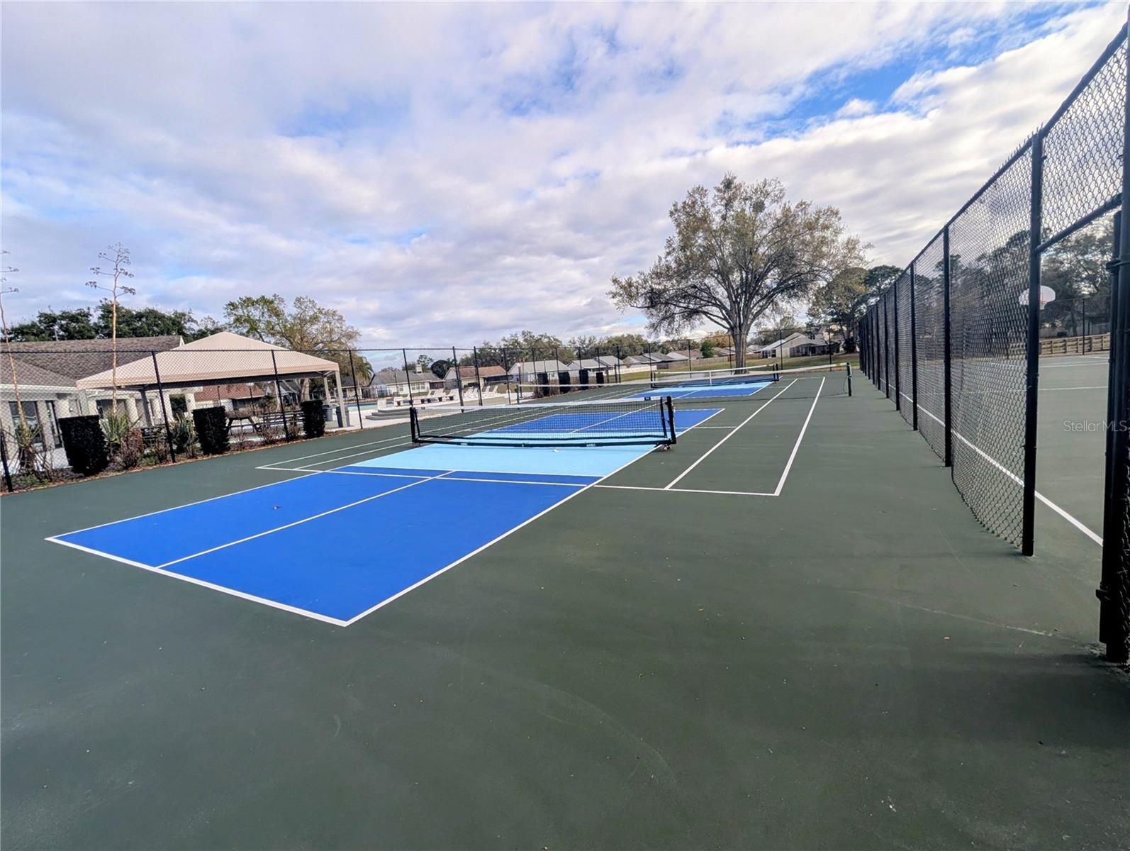 HOA Tennis/Pickle-ball COurt