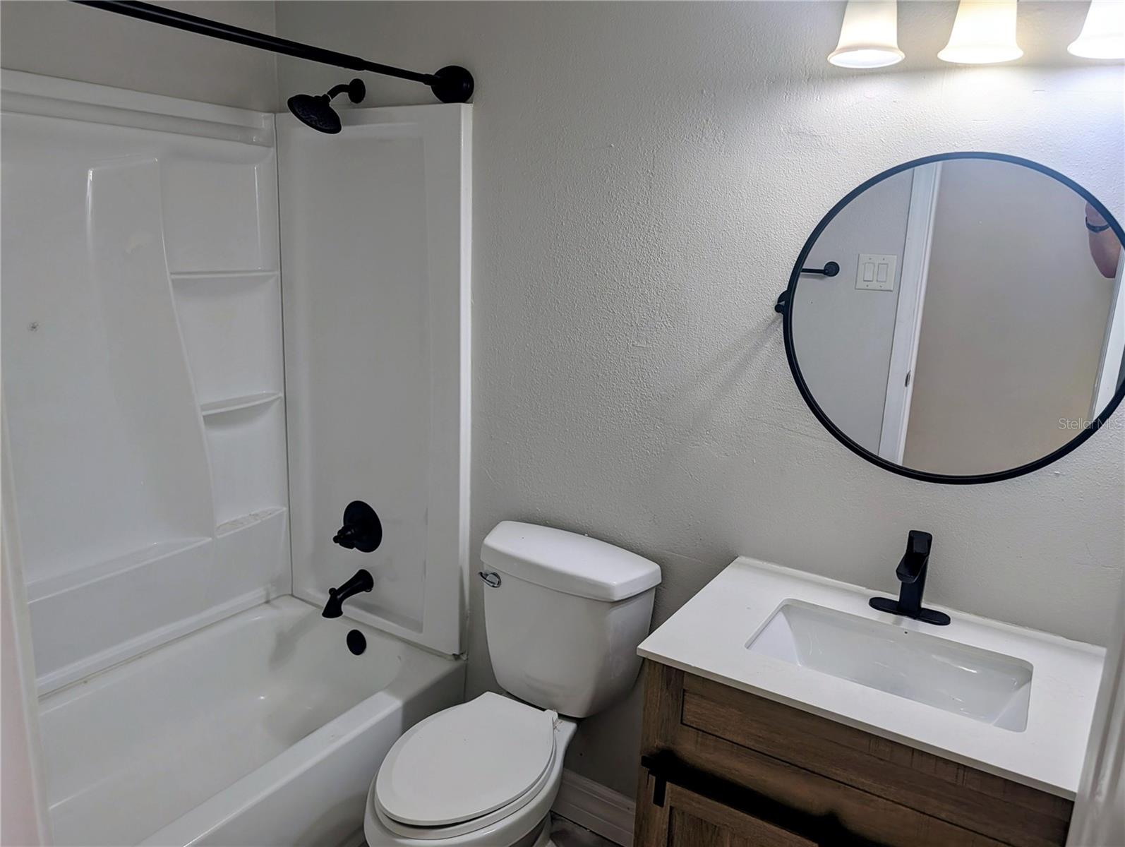 2nd Bathroom