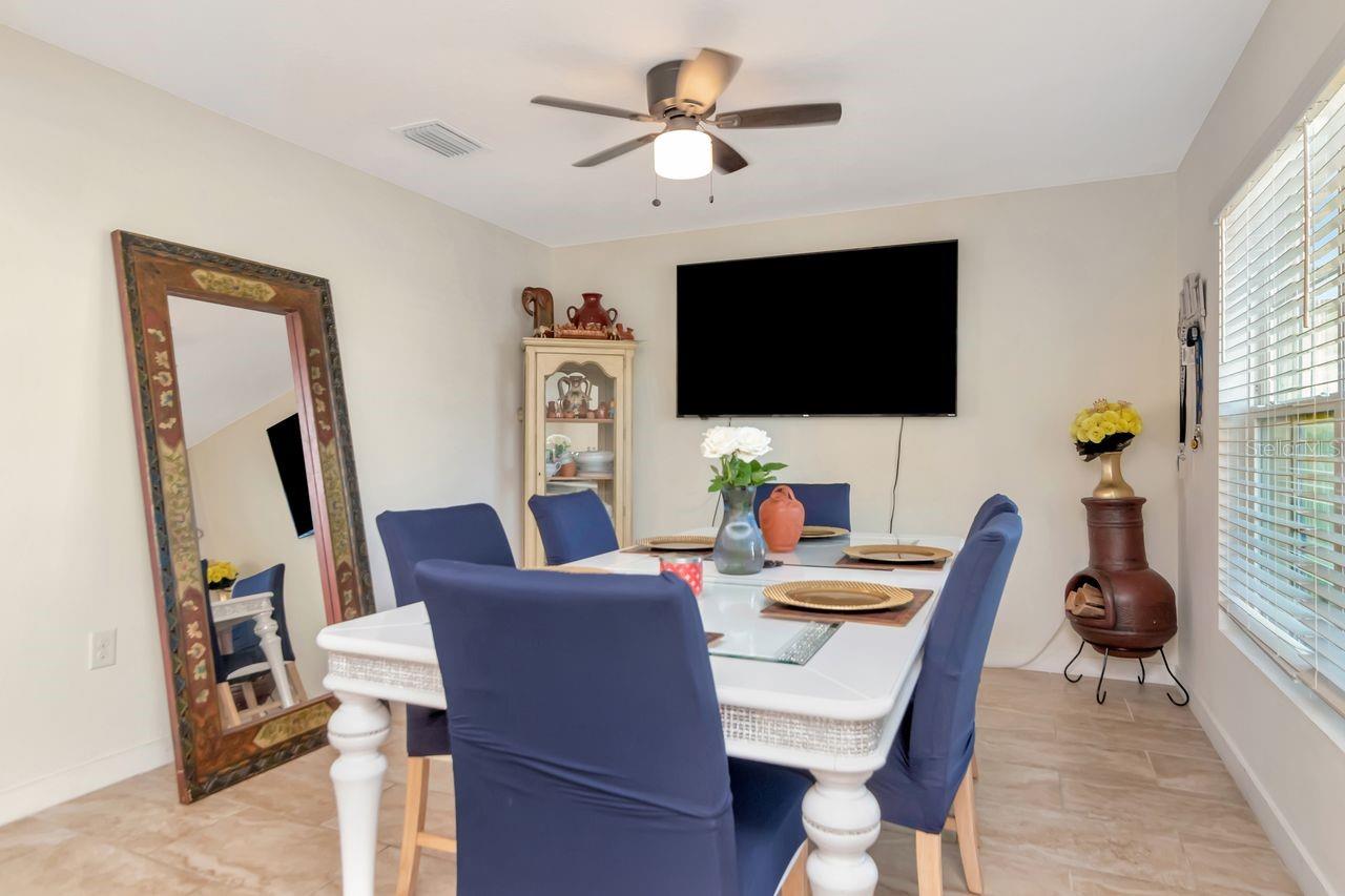 Dining Room or Bonus Space