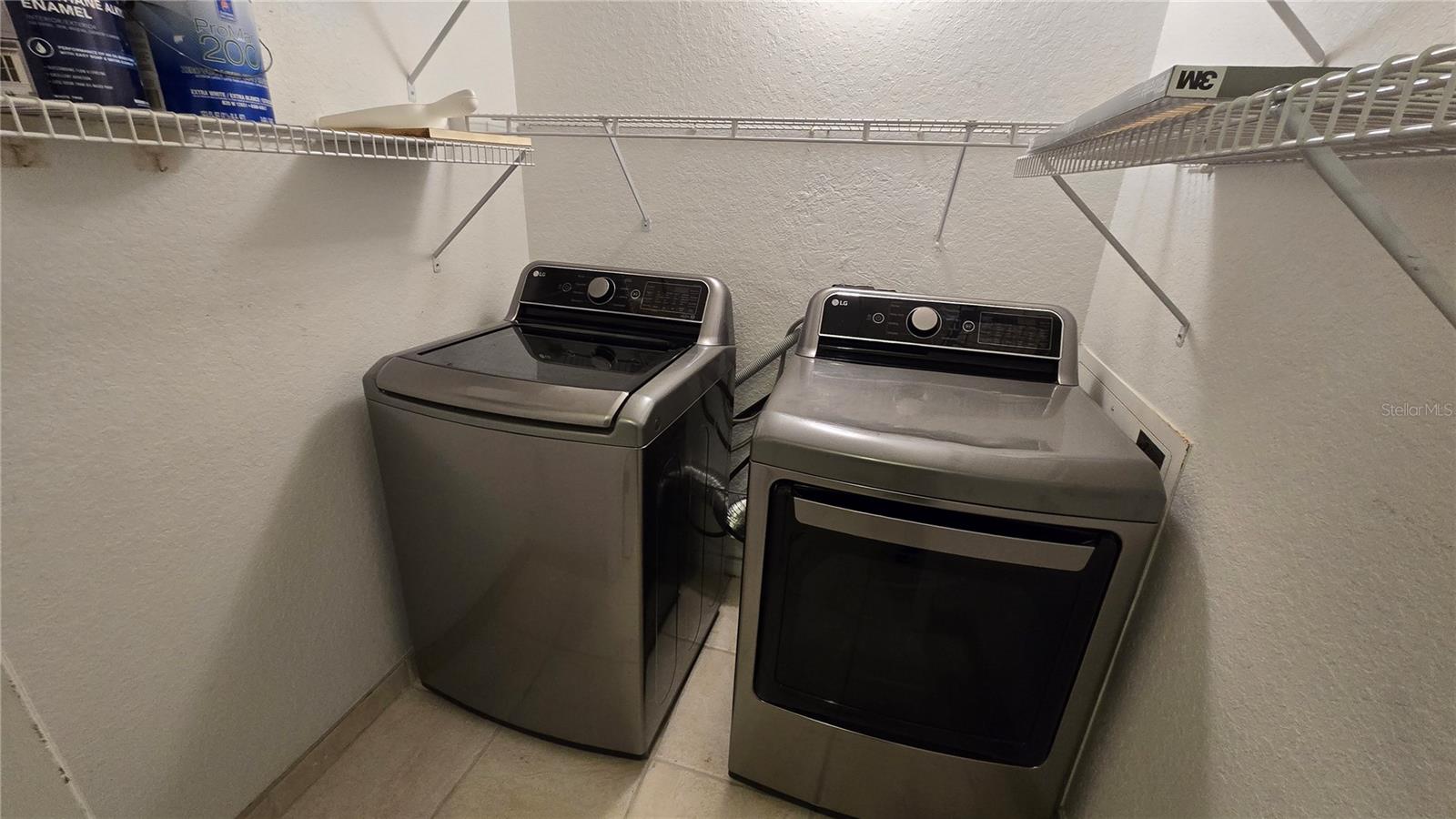 utility/laundry room
