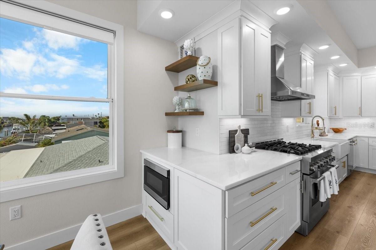 custom built in Microwave