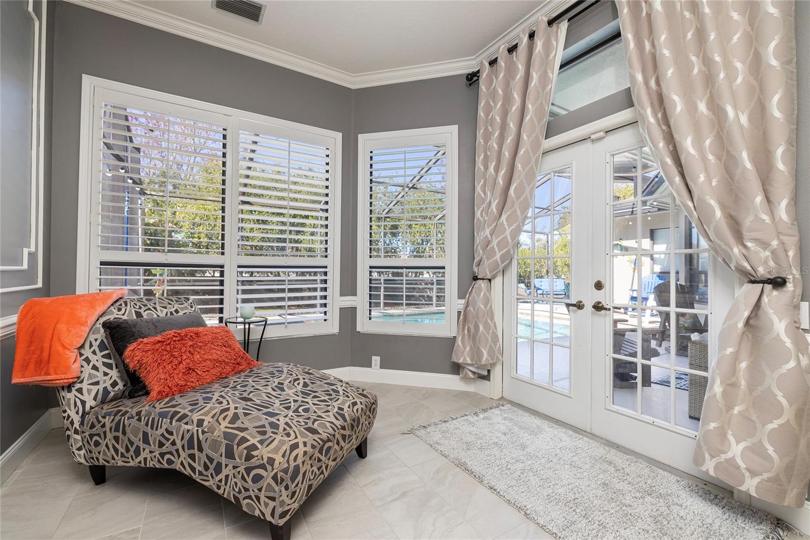 Primary Bedroom Sitting area