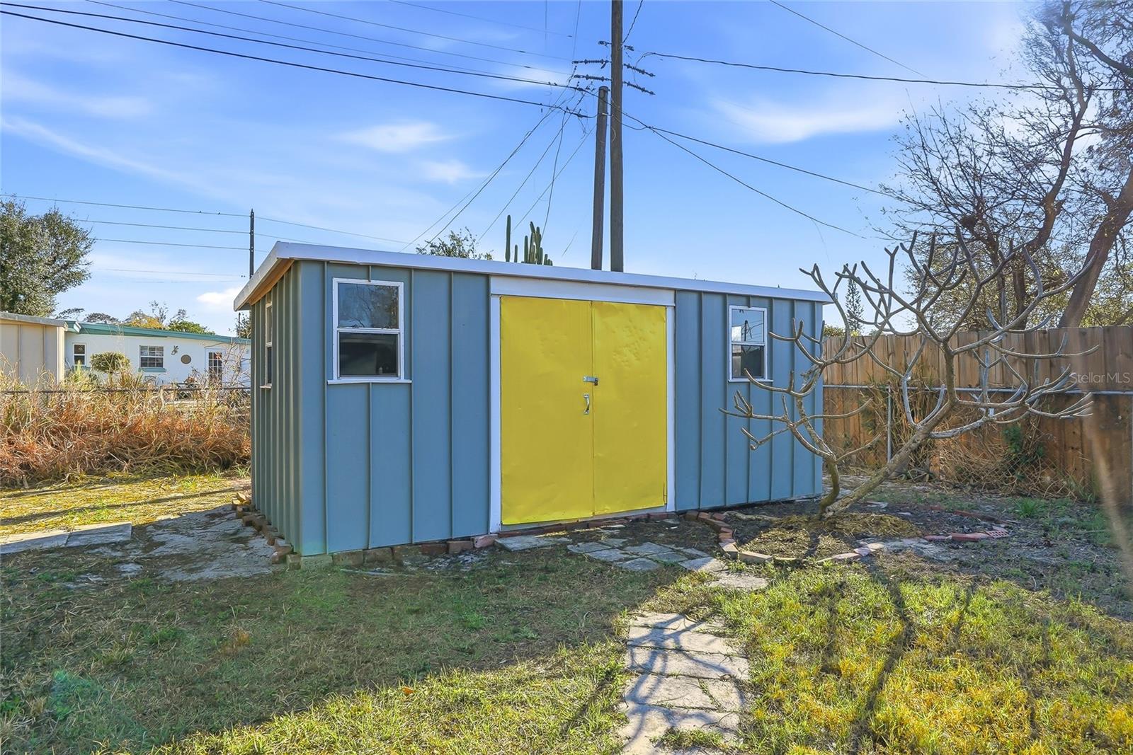 Freshly painted Shed for your convenience!