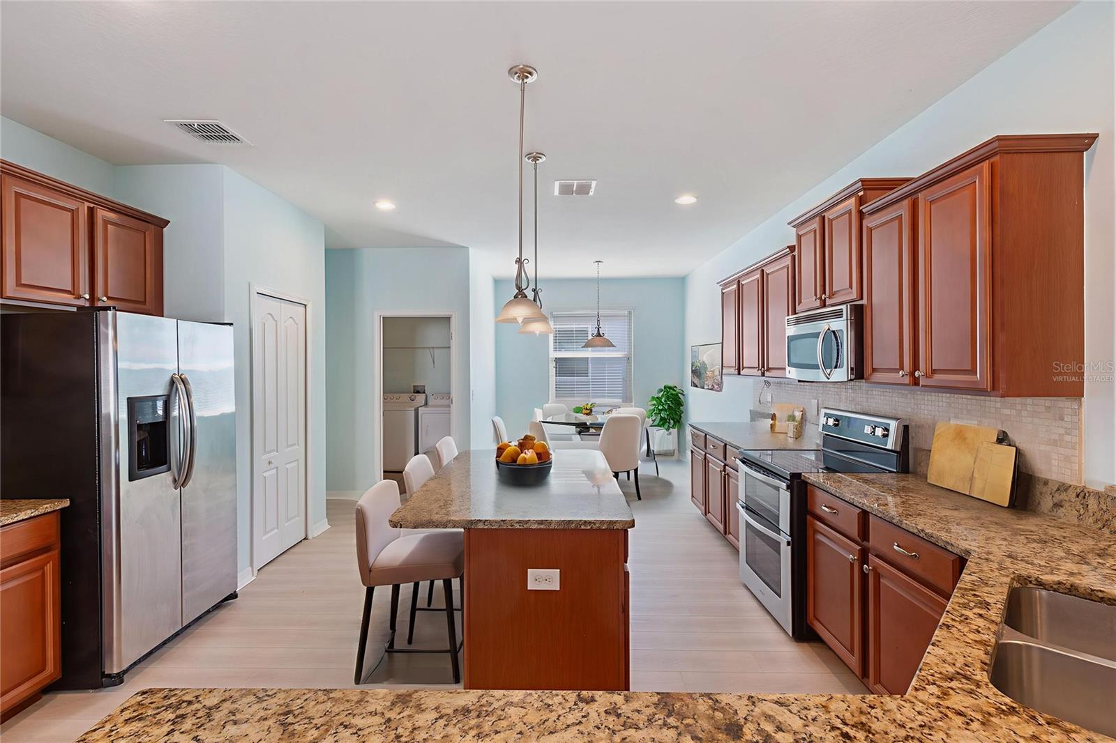 this photo has been virtually staged