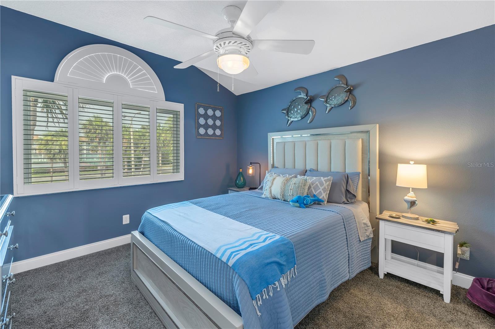 2nd floor guest room with ensuite bath